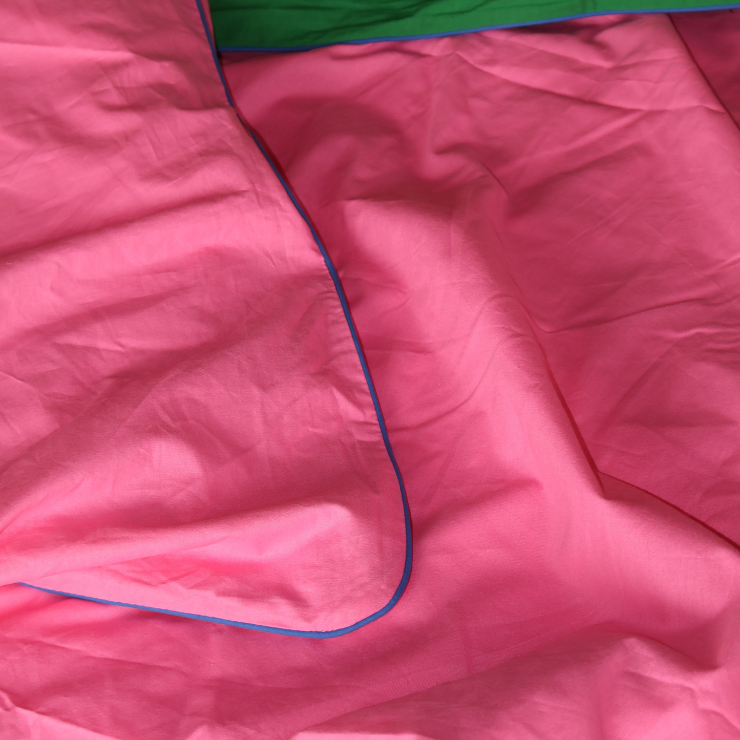 Duvet cover BORDERLINE Combo 04: Navy on Hot Pink