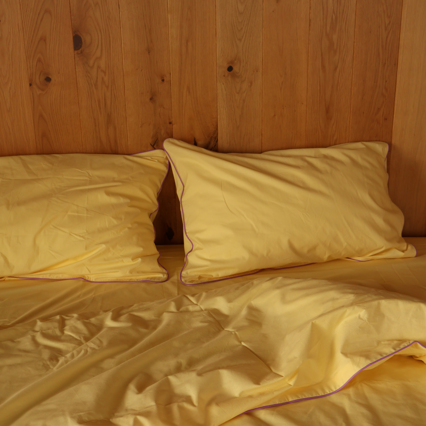 Bedding Set BORDERLINE Combo 02: Lavender on Butter Yellow (Fitted Sheet)