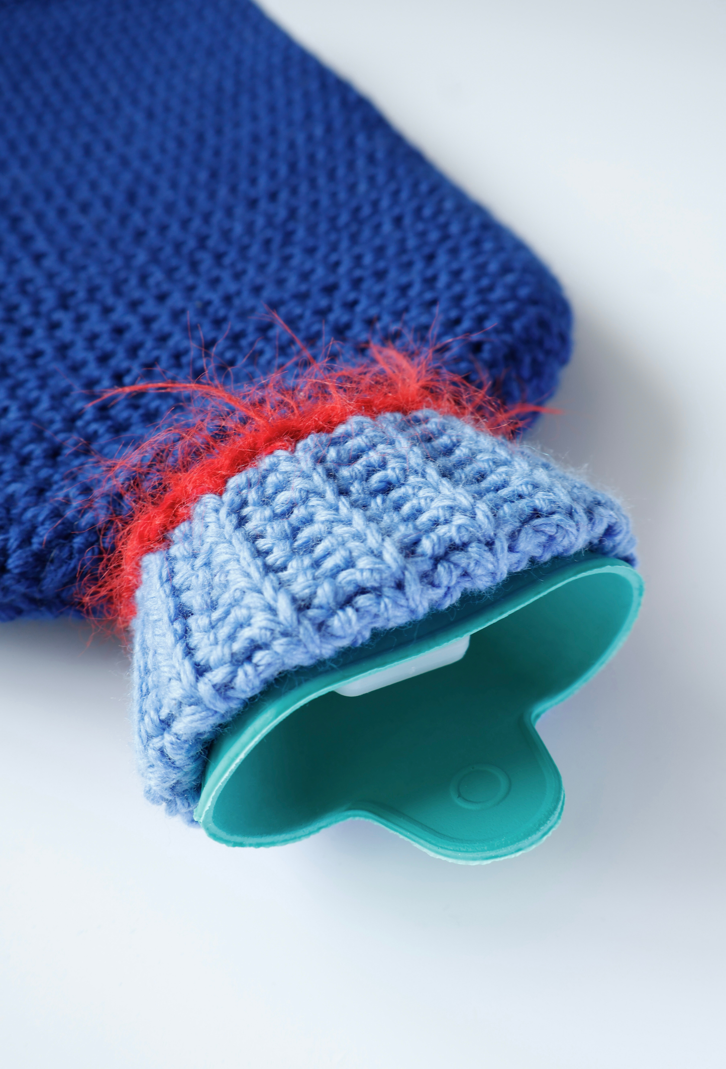 hot bottle, грілка, грілка у чохлі